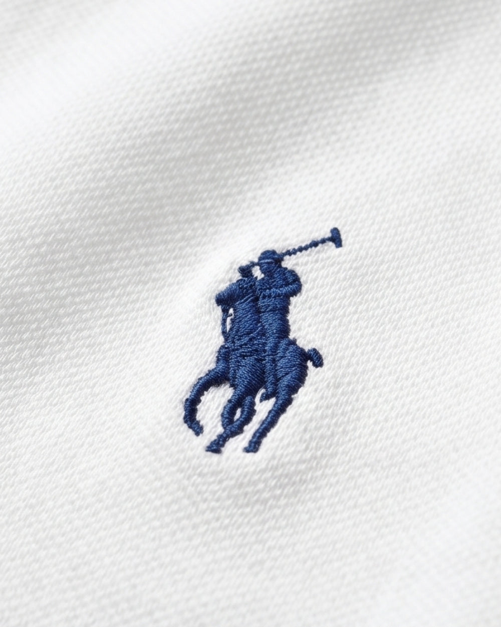 חולצת פולו לבנה לוגו כחול Polo Ralph Lauren