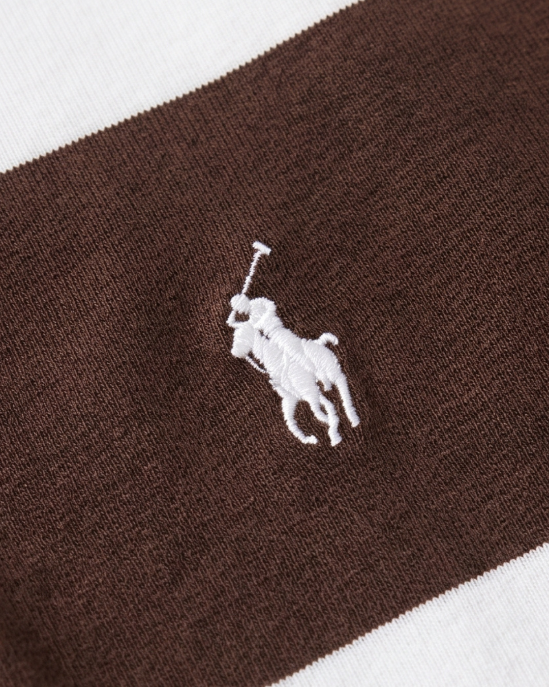 חולצת רוגבי פסים חום-לבן לוגו לבן Polo Ralph Lauren