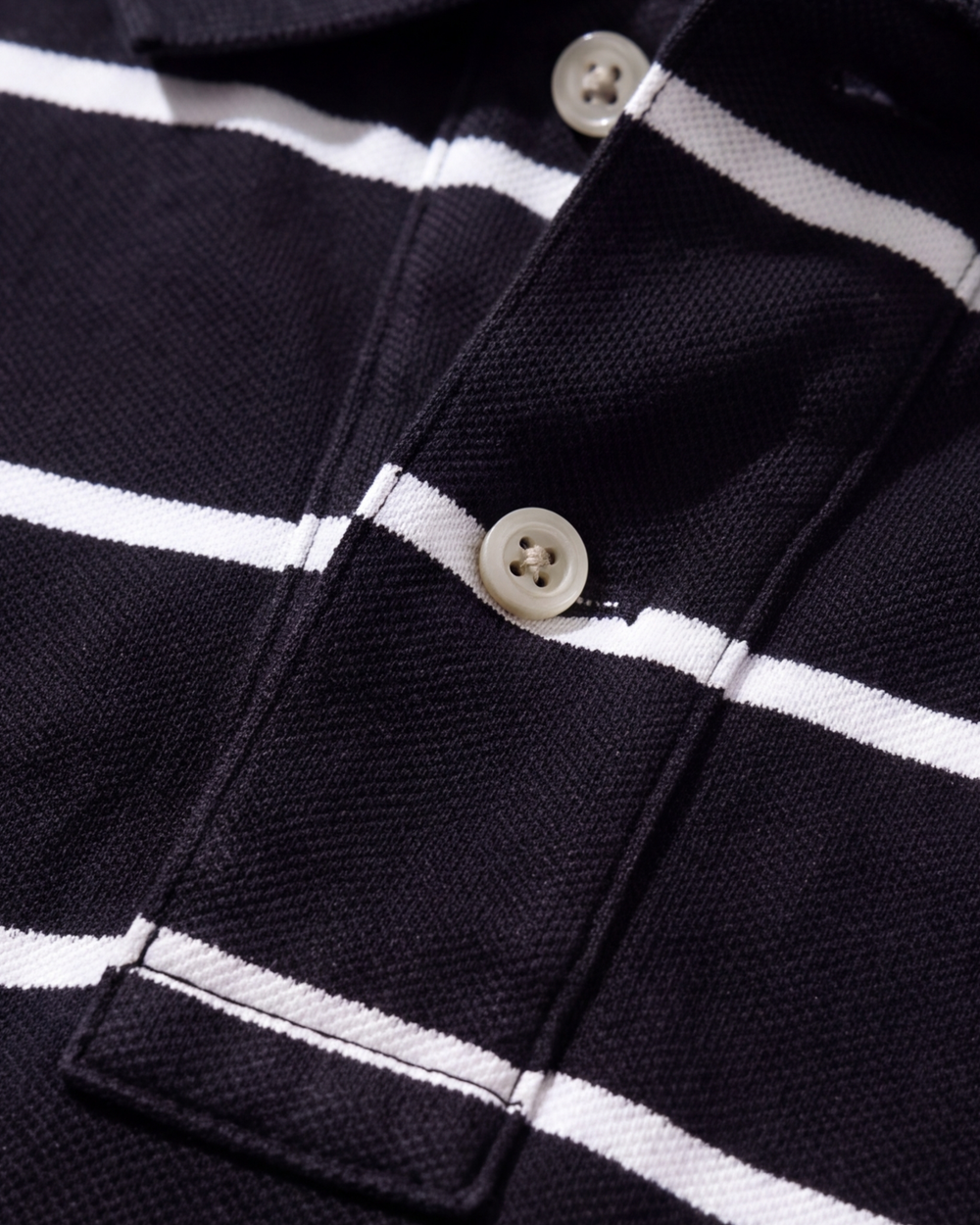 חולצת פולו פסים שחור-לבן לוגו לבן Polo Ralph Lauren